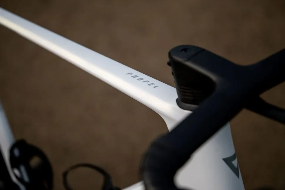 Giant-Propel-Advanced-SL-2026-4-970x647