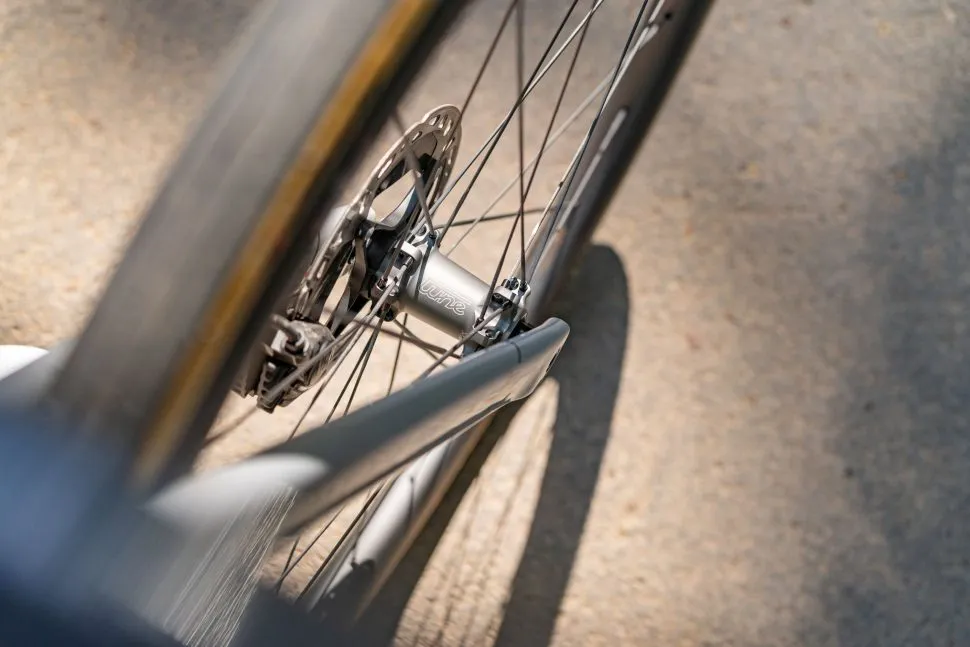 Reserve-42-49-SL-TA-wheelset-2-970x647