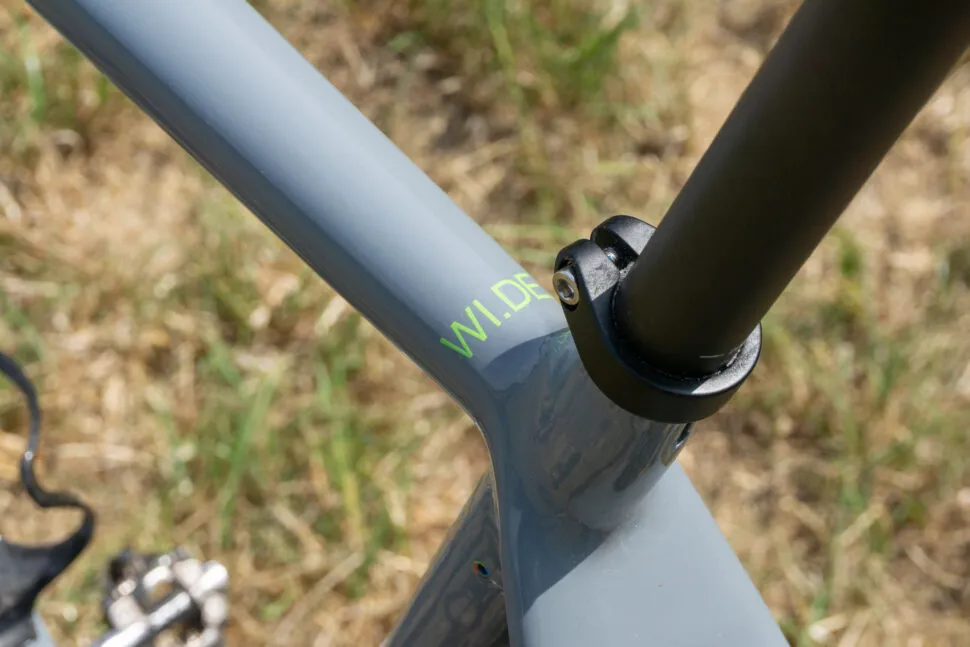 Grey Open Wide bicycle