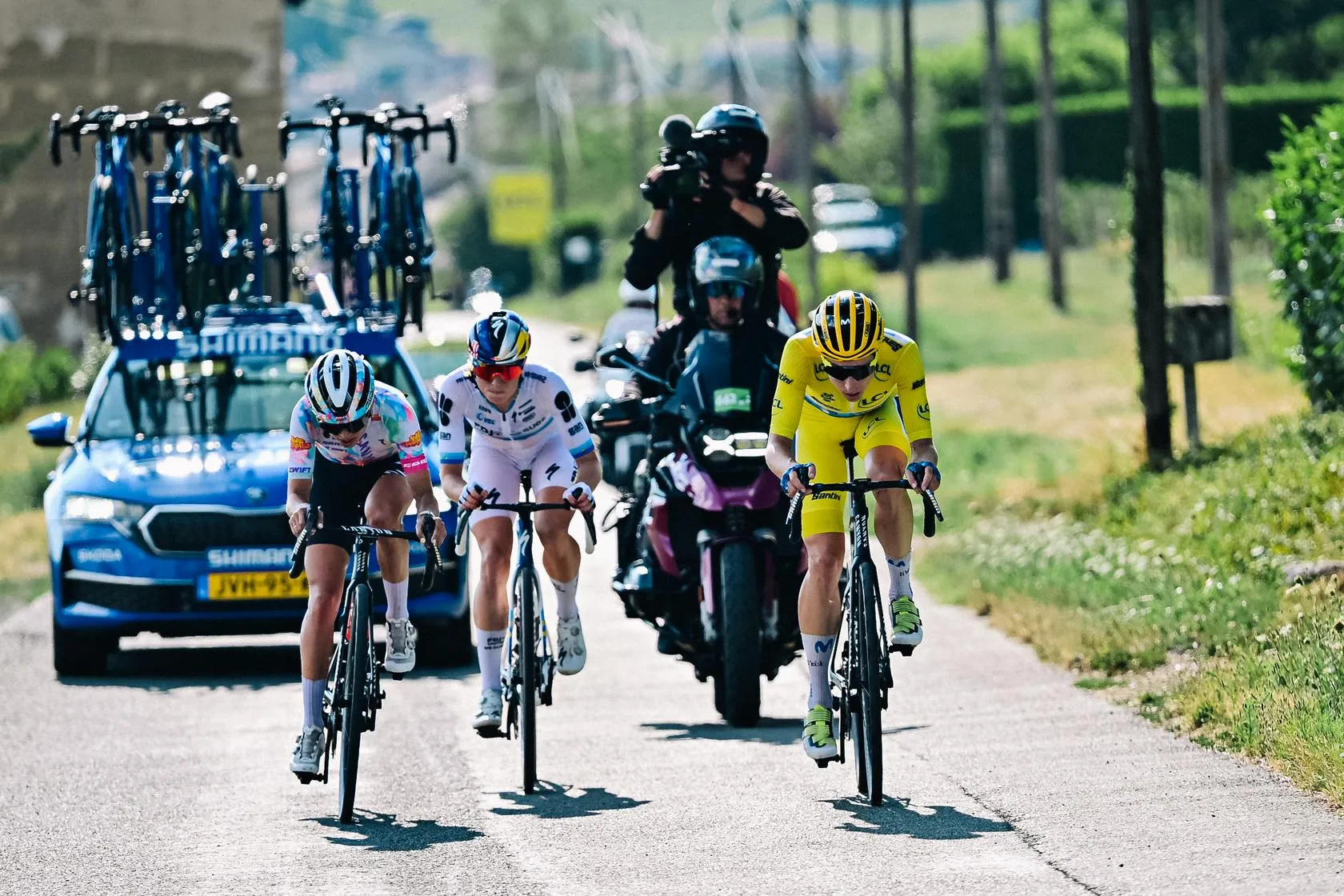 Pre-Ventoux podium watch at the Tour de France Femmes 2026