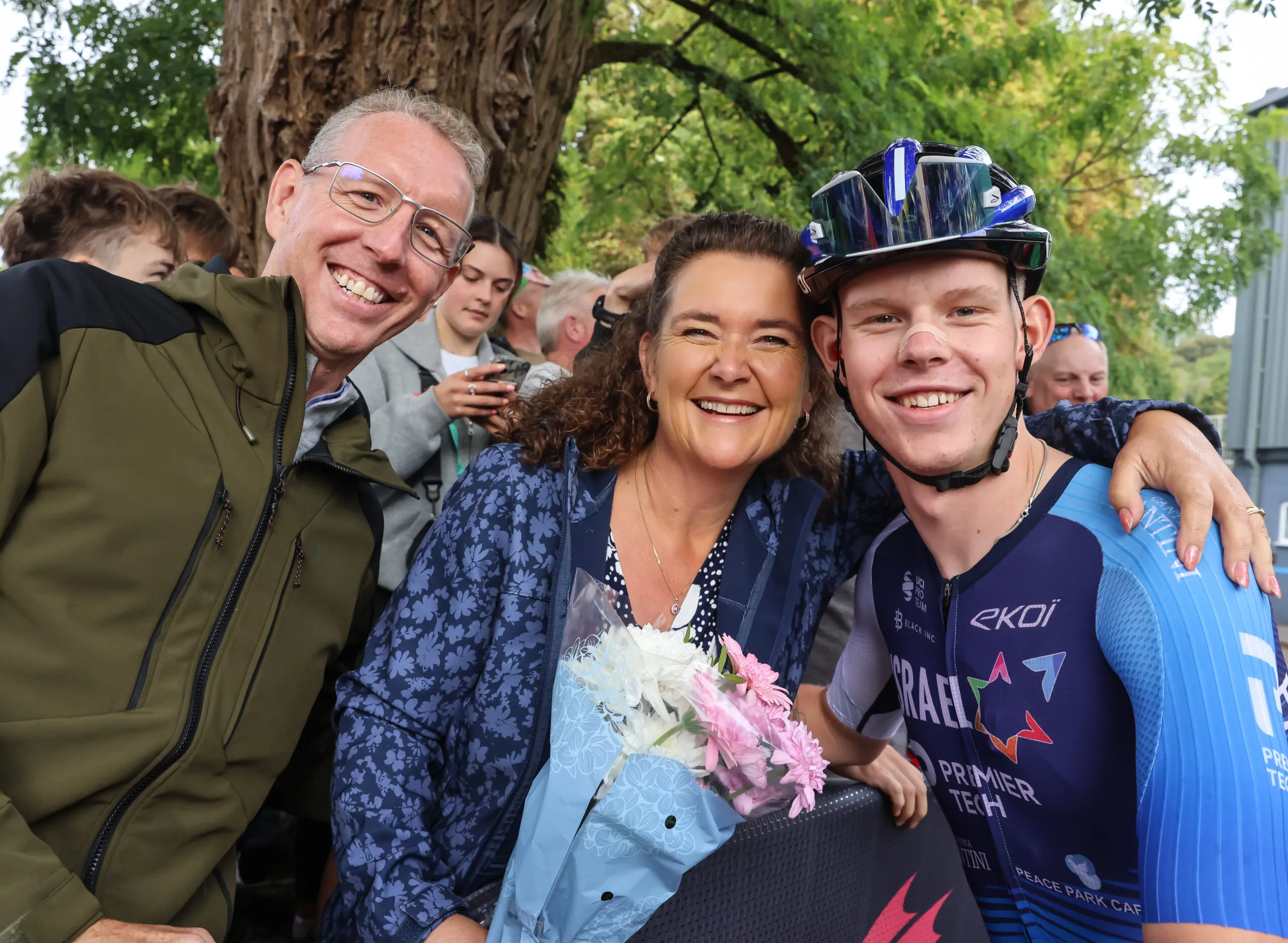 Pro Log: Cycling mourns Finlay Tarling; Jonas Vingegaard will not race again in 2026; Arnaud De Lie joins Tudor Pro Cycling